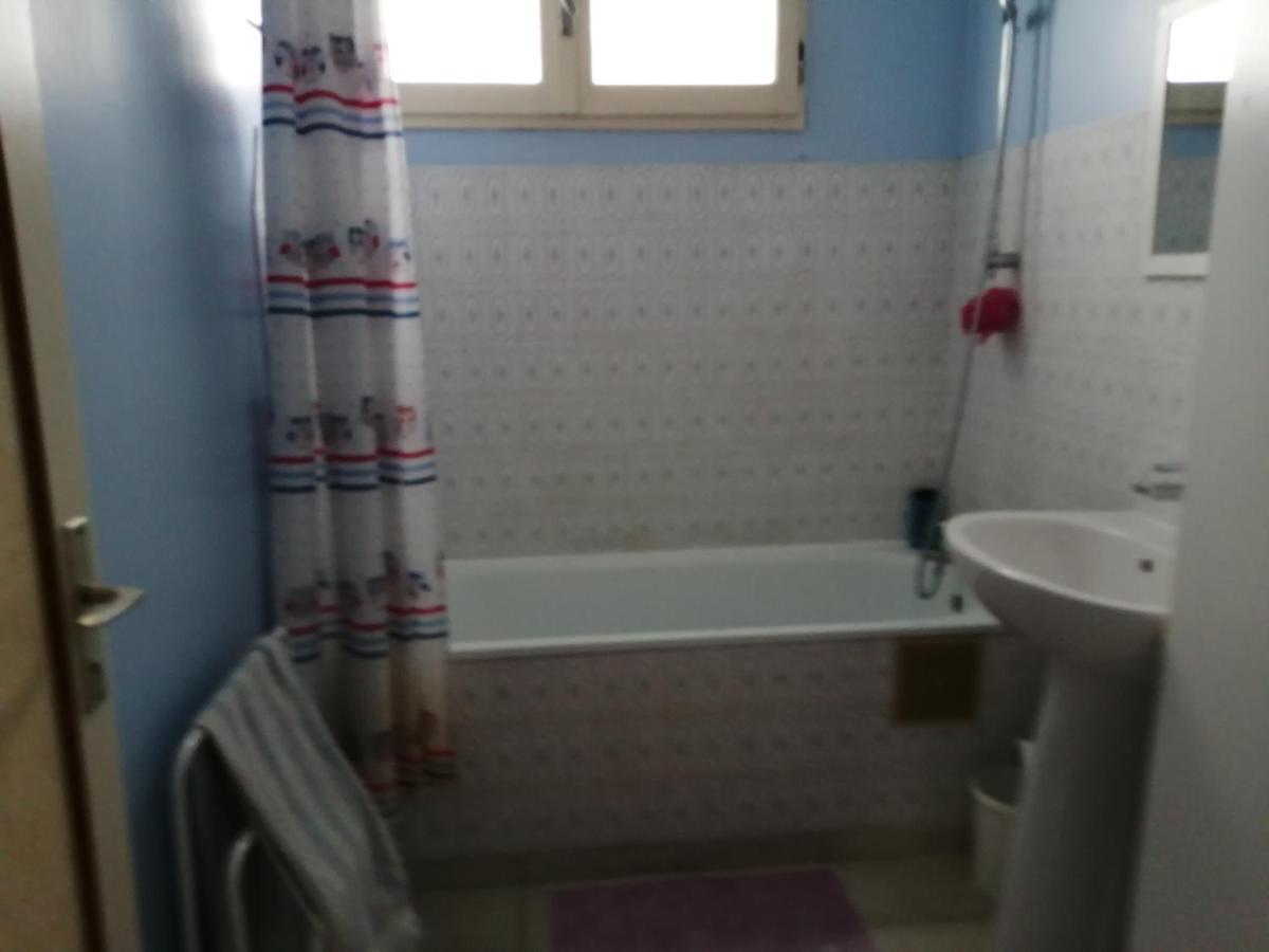 Bed and Breakfast La Pomponnette Bouresse Экстерьер фото